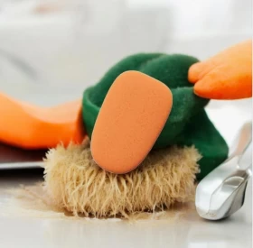 Multi-functional Carrot Brush